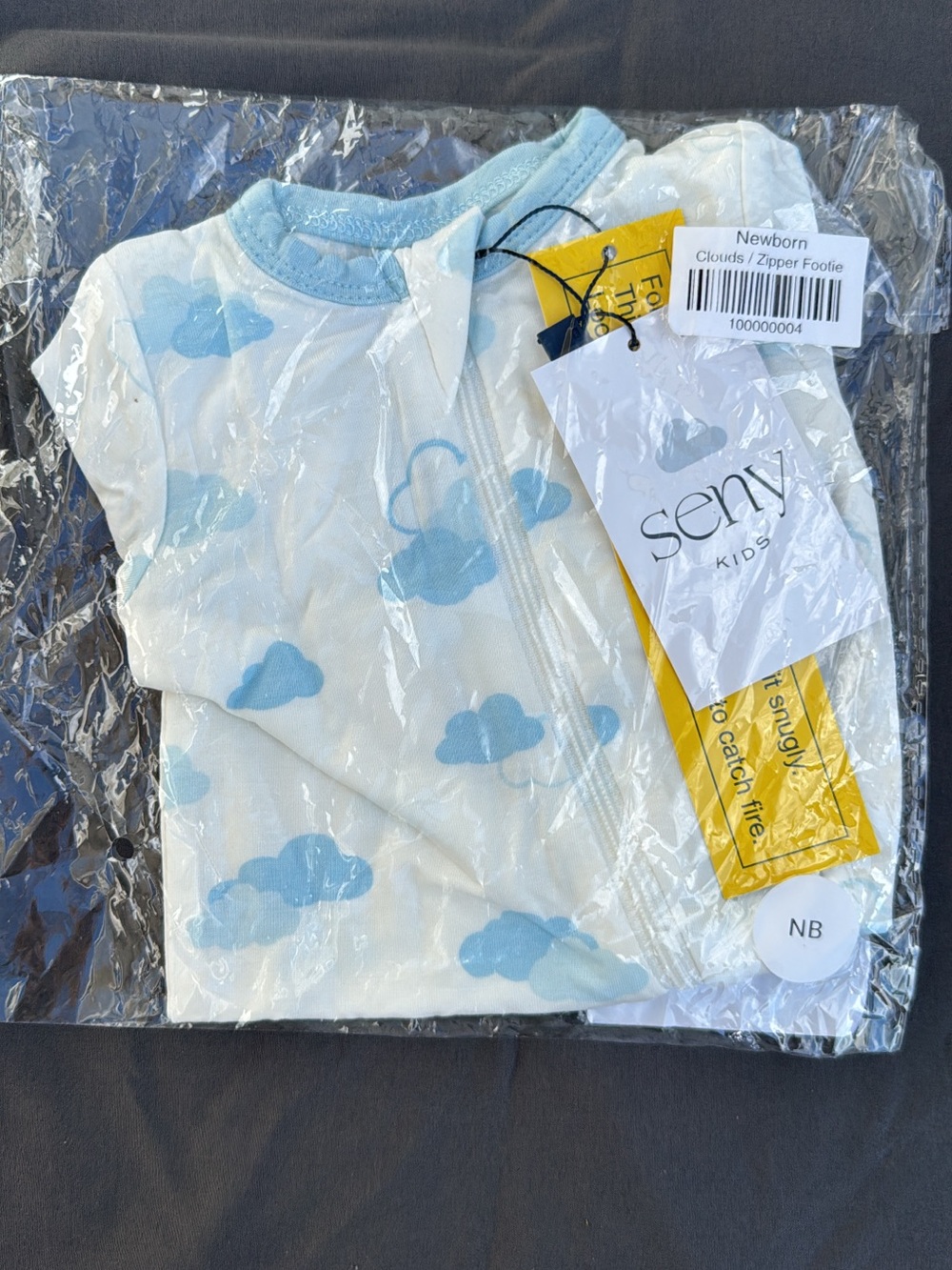 Newborn White & Light Blue Cloud Zipper Footie